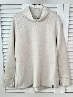 L.L.Bean Lakewashed Double-Knit Funnelneck Pullover 🤍